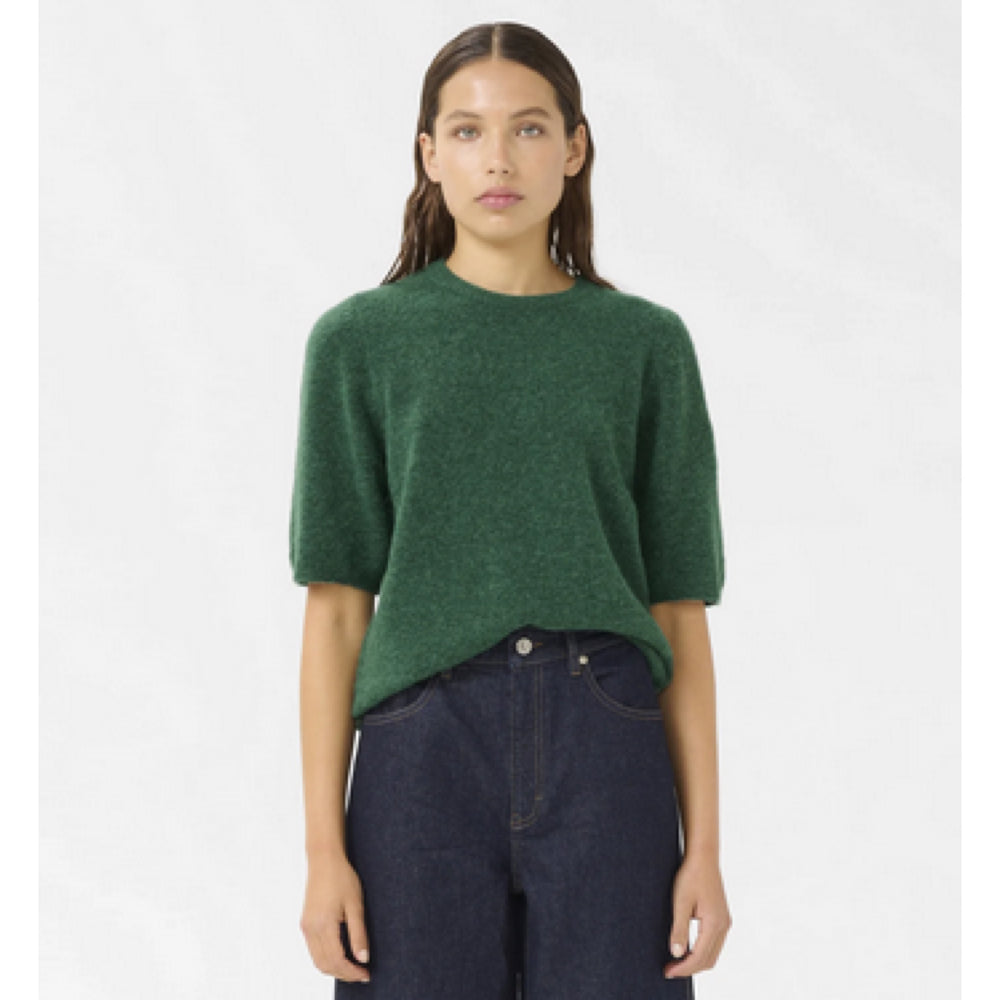 GESTUZ Alpha Tee Green Posy Sweater
