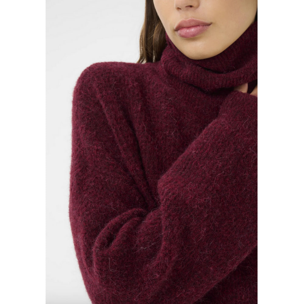 GESTUZ Alpha Blood Red Rollneck Sweater