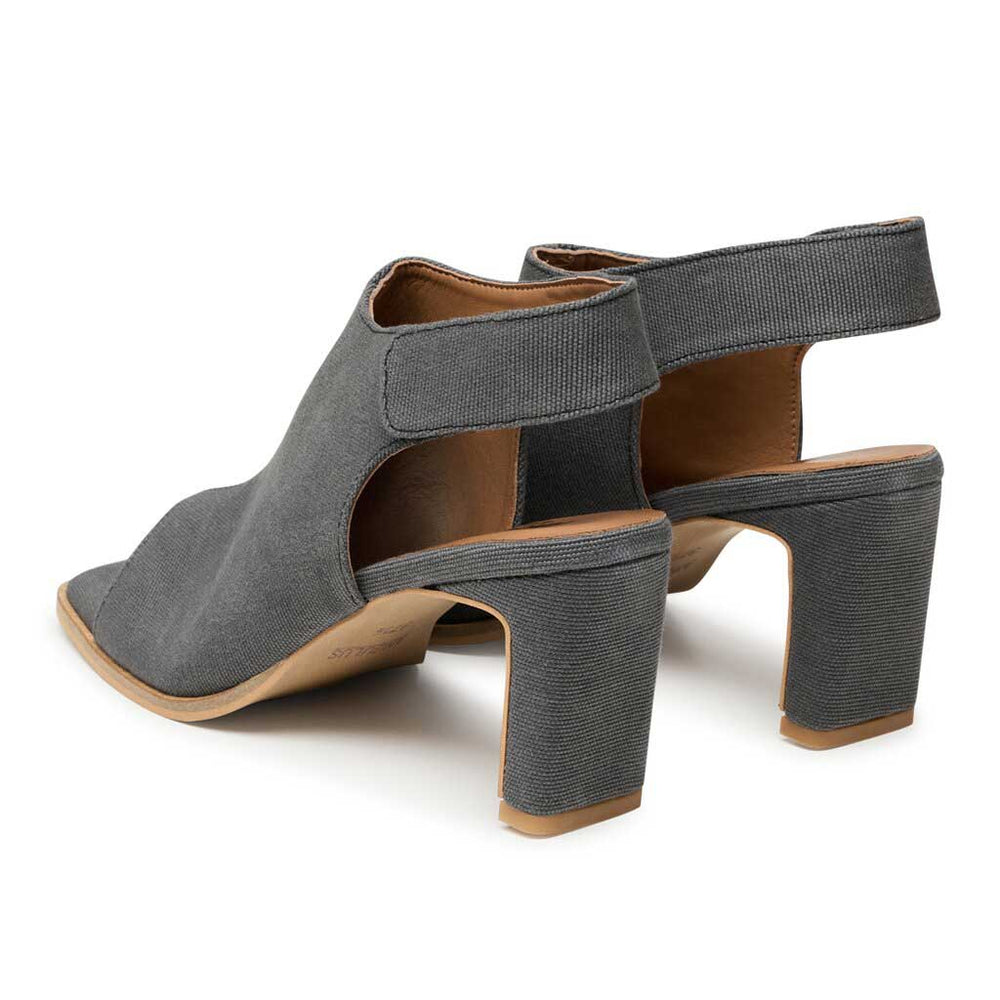 Angulus Grey Heels
