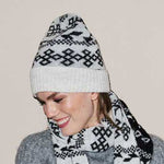 Unmade Copenhagen Devina Black and White Beanie