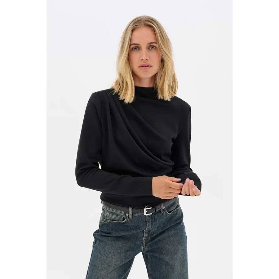 My Essential Wardrobe Helle Black Top