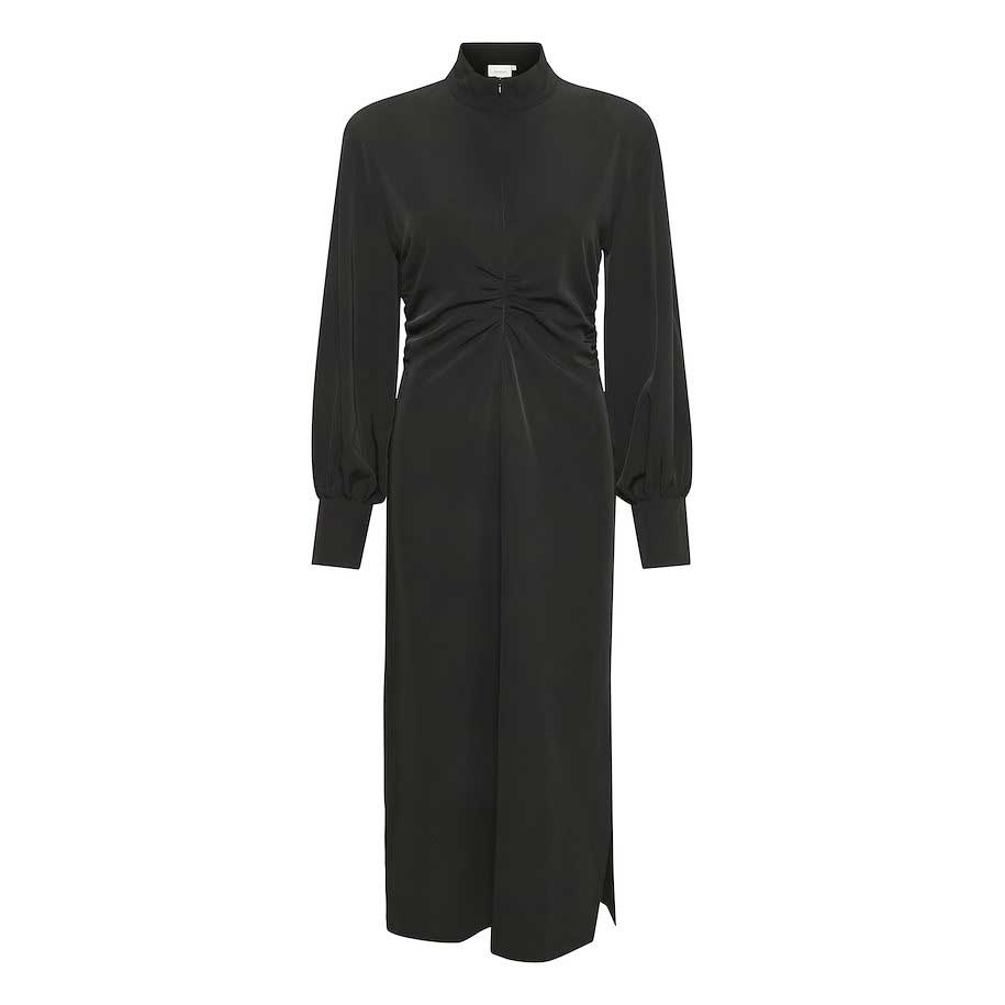 GESTUZ Roamlee Long Black Dress