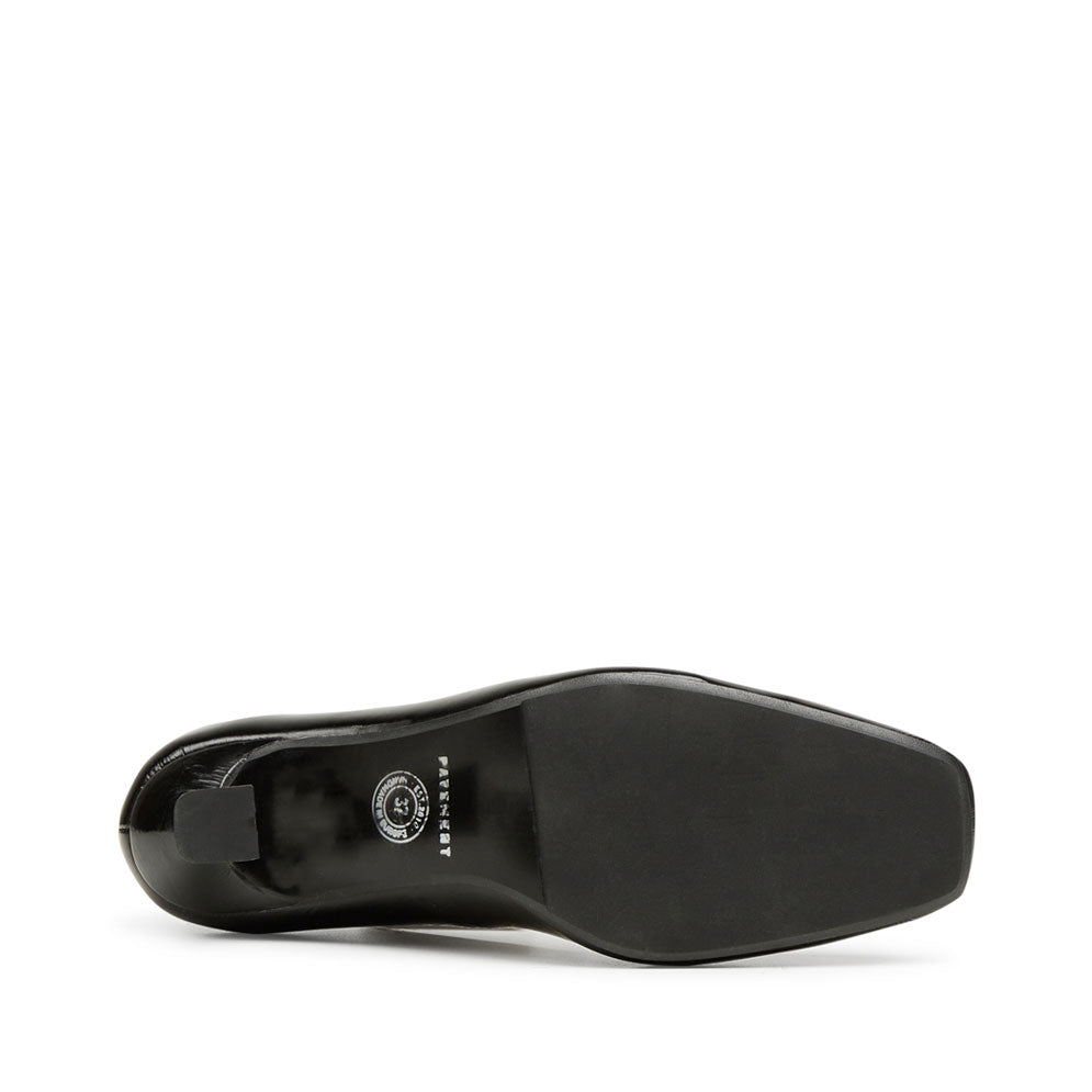 Pavement Simone Black Patent Heels